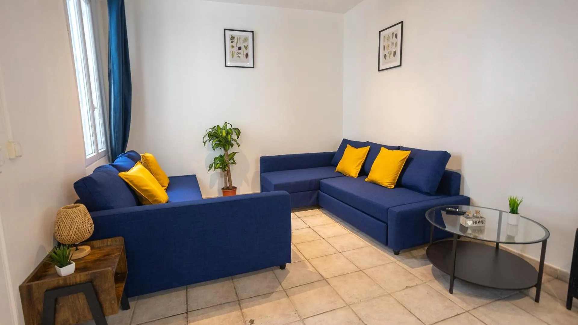 Studio En Plein Coeur De Paris Deuxieme Arrondissement Quartier Montergueil Chatelet Apartment
